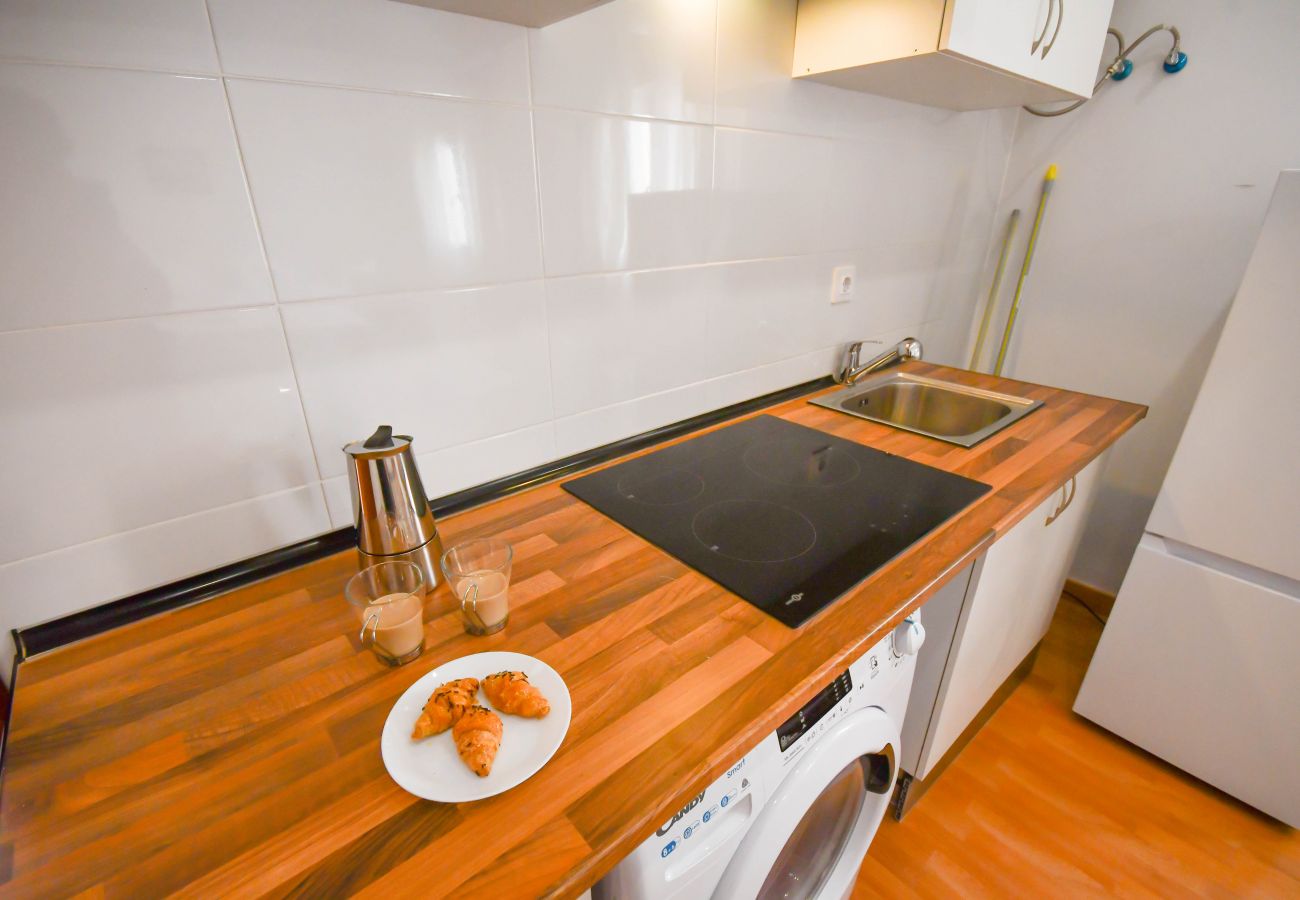 Estudio en Madrid - APARTAMENTO TETUAN  Estudio en Madrid - APARTAMENTO TETUAN