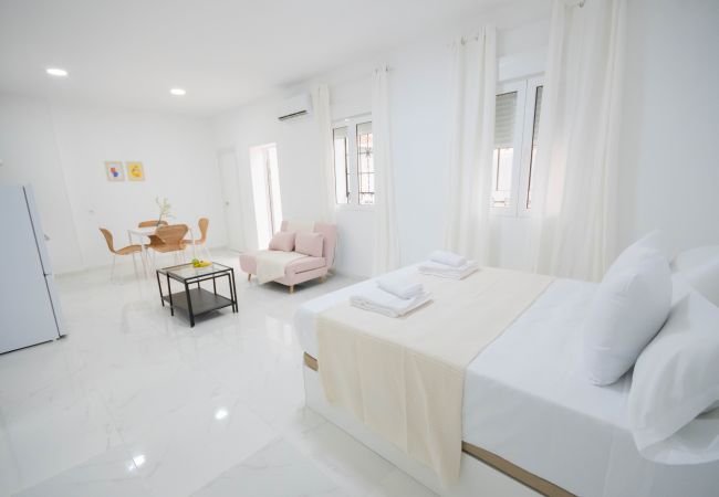 Estudio en Madrid - ESTUDIO-TETUAN  Estudio en Madrid - ESTUDIO-TETUAN