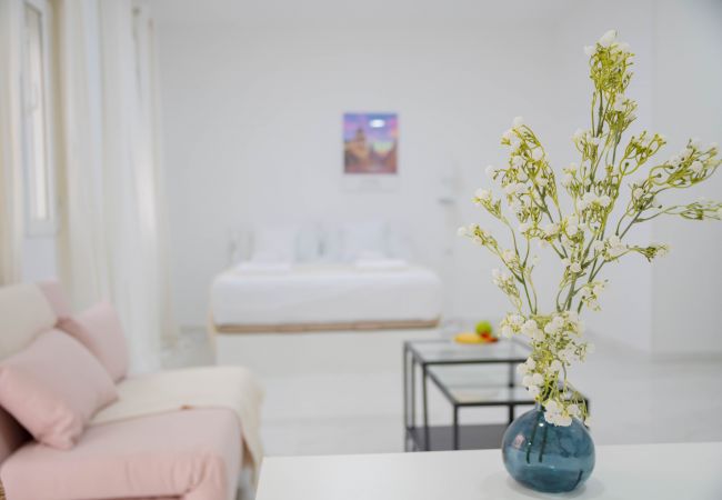 Estudio en Madrid - ESTUDIO-TETUAN  Estudio en Madrid - ESTUDIO-TETUAN