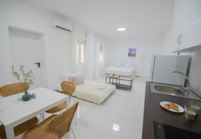 Estudio en Madrid - ESTUDIO-TETUAN  Estudio en Madrid - ESTUDIO-TETUAN