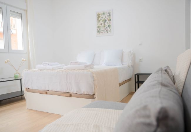 Estudio en Madrid - ESTUDIO-TETUAN- Estudio en Madrid - ESTUDIO-TETUAN-
