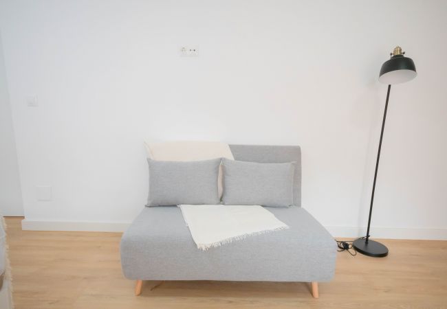 Estudio en Madrid - ESTUDIO-TETUAN- Estudio en Madrid - ESTUDIO-TETUAN-