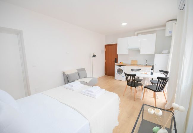 Estudio en Madrid - ESTUDIO-TETUAN- Estudio en Madrid - ESTUDIO-TETUAN-