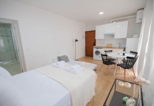 Estudio en Madrid - ESTUDIO-TETUAN- Estudio en Madrid - ESTUDIO-TETUAN-