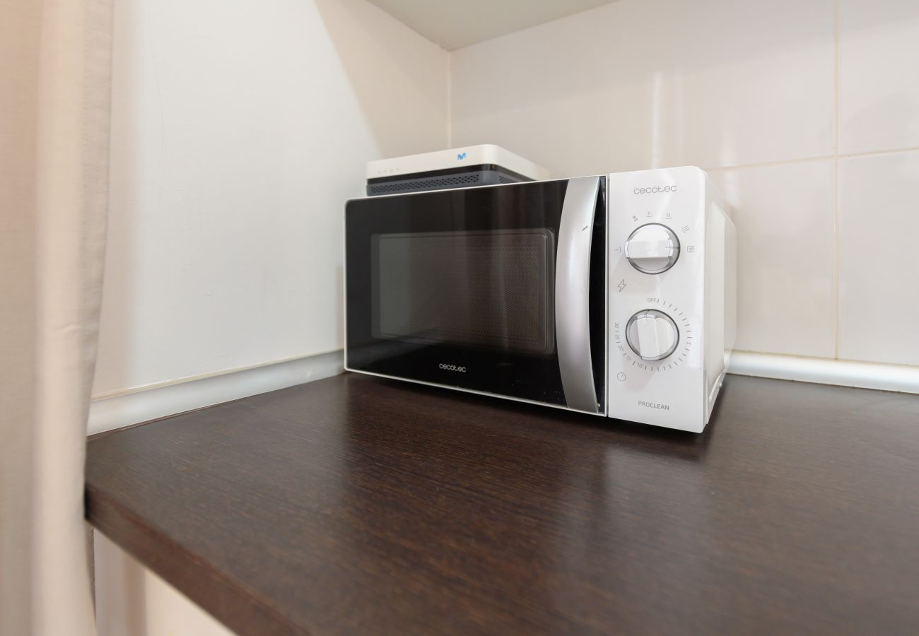 Estudio en Madrid - TETUAN -  Estudio en Madrid - TETUAN -