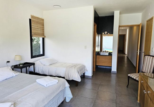 Casa en Luján de Cuyo -  Moderna Casa en Chacras de Coria con Pileta Casa en Luján de Cuyo -  Moderna Casa en Chacras de Coria con Pileta