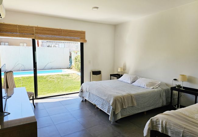 Casa en Luján de Cuyo -  Moderna Casa en Chacras de Coria con Pileta Casa en Luján de Cuyo -  Moderna Casa en Chacras de Coria con Pileta