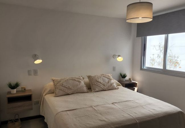 Apartamento en Mendoza - Cálido y Moderno en Complejo Privado, con Cochera Apartamento en Mendoza - Cálido y Moderno en Complejo Privado, con Cochera