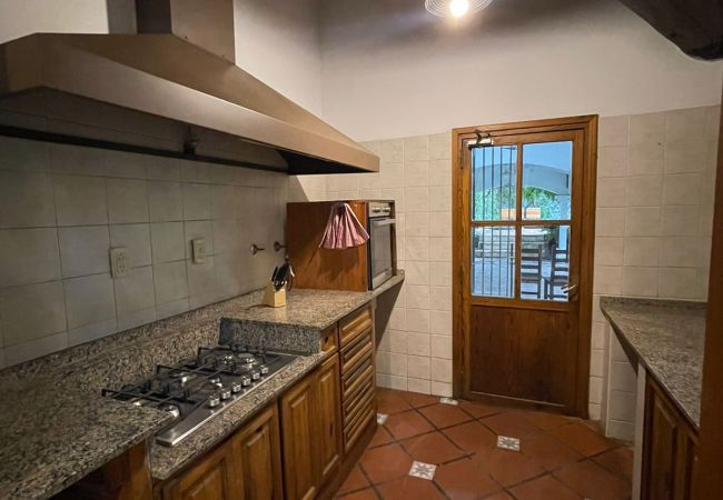 Casa en Luján de Cuyo -  Lindísima Casa con Jardín y Pileta en Chacras! Casa en Luján de Cuyo -  Lindísima Casa con Jardín y Pileta en Chacras!