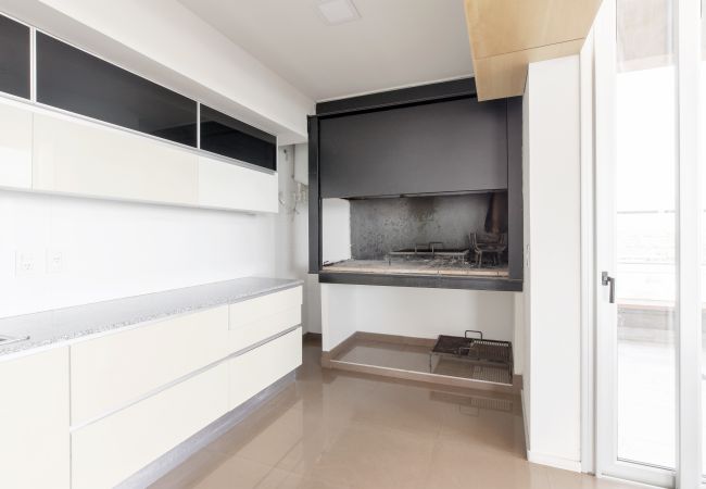 Apartamento en Mendoza -  Moderno Departamento con Pileta, Gimnasio y SUM Apartamento en Mendoza -  Moderno Departamento con Pileta, Gimnasio y SUM