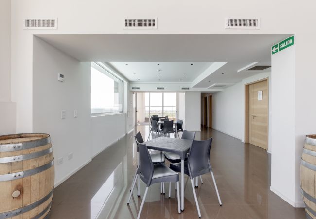 Apartamento en Mendoza -  Moderno Departamento con Pileta, Gimnasio y SUM Apartamento en Mendoza -  Moderno Departamento con Pileta, Gimnasio y SUM