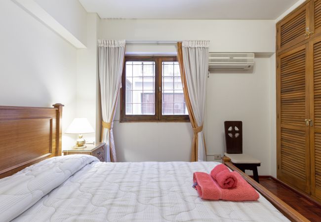 Apartamento en Mendoza -  Departamento céntrico frente a Plaza España Apartamento en Mendoza -  Departamento céntrico frente a Plaza España