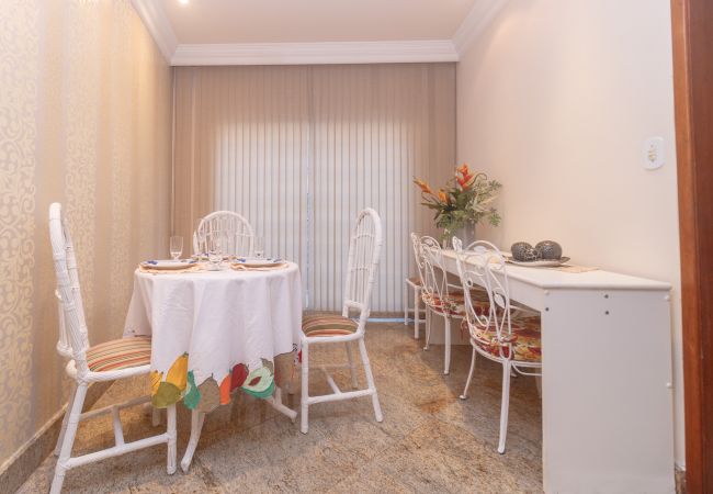 Apartamento en Rio de Janeiro - NS201| Apto. a 2 cuadras de la playa de Copacabana Apartamento en Rio de Janeiro - NS201| Apto. a 2 cuadras de la playa de Copacabana