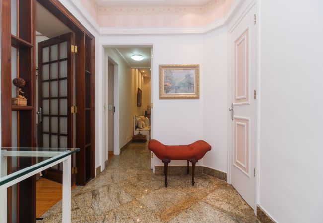 Apartamento en Rio de Janeiro - NS201| Apto. a 2 cuadras de la playa de Copacabana Apartamento en Rio de Janeiro - NS201| Apto. a 2 cuadras de la playa de Copacabana