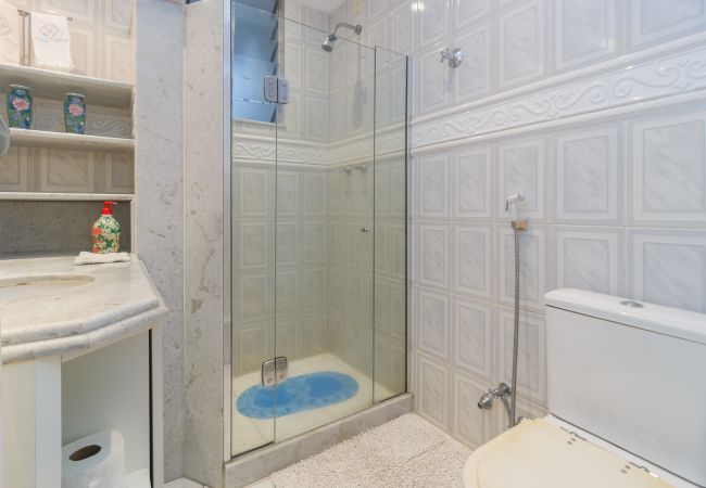 Apartamento en Rio de Janeiro - NS201| Apto. a 2 cuadras de la playa de Copacabana Apartamento en Rio de Janeiro - NS201| Apto. a 2 cuadras de la playa de Copacabana