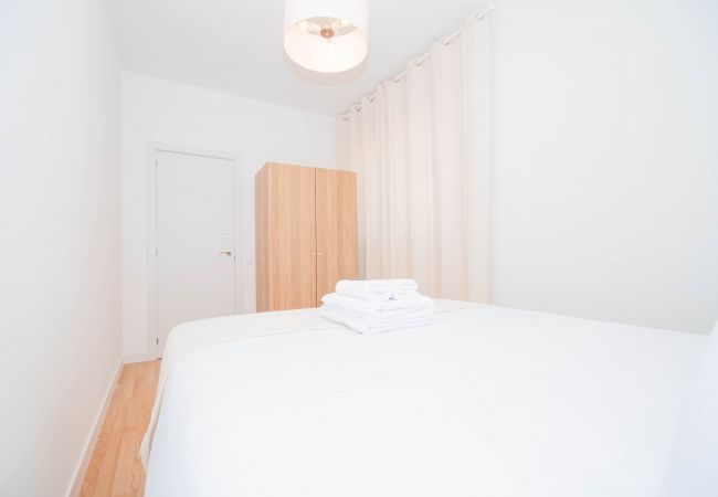 Apartamento en Madrid - Acogedor y coqueto apartamento de 3 dormitorios en Madrid .Temporal Apartamento en Madrid - Acogedor y coqueto apartamento de 3 dormitorios en Madrid .Temporal