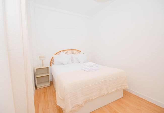 Apartamento en Madrid - Acogedor y coqueto apartamento de 3 dormitorios en Madrid .Temporal Apartamento en Madrid - Acogedor y coqueto apartamento de 3 dormitorios en Madrid .Temporal