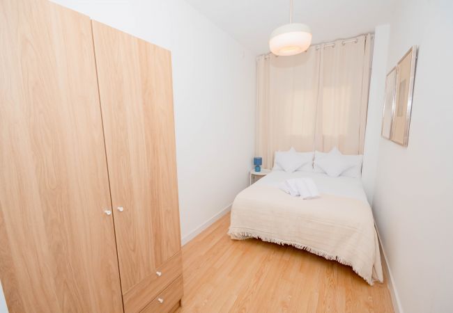 Apartamento en Madrid - Acogedor y coqueto apartamento de 3 dormitorios en Madrid .Temporal Apartamento en Madrid - Acogedor y coqueto apartamento de 3 dormitorios en Madrid .Temporal