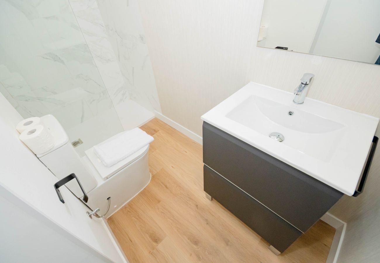 Apartamento en Madrid - Acogedor y coqueto apartamento de 3 dormitorios en Madrid .Temporal Apartamento en Madrid - Acogedor y coqueto apartamento de 3 dormitorios en Madrid .Temporal