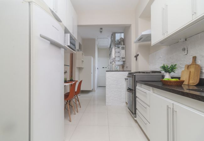 Apartamento en Rio de Janeiro - Brt401A| 3 dorm en Copacabana a 9 min del Posto 4 Apartamento en Rio de Janeiro - Brt401A| 3 dorm en Copacabana a 9 min del Posto 4