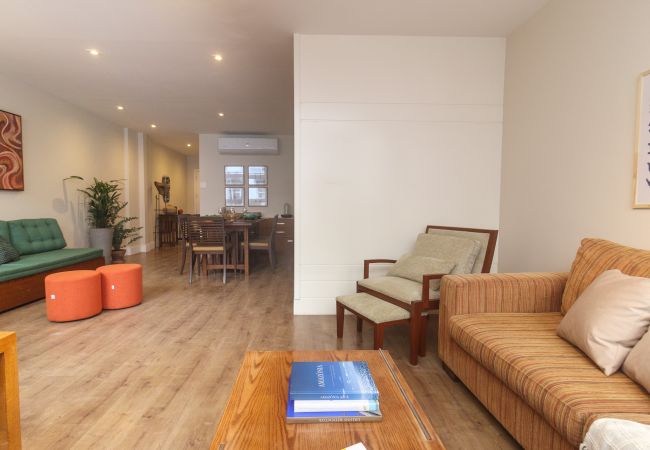 Apartamento en Rio de Janeiro - Brt401A| 3 dorm en Copacabana a 9 min del Posto 4 Apartamento en Rio de Janeiro - Brt401A| 3 dorm en Copacabana a 9 min del Posto 4