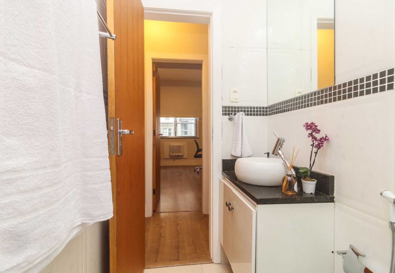 Apartamento en Rio de Janeiro - Brt401A| 3 dorm en Copacabana a 9 min del Posto 4 Apartamento en Rio de Janeiro - Brt401A| 3 dorm en Copacabana a 9 min del Posto 4