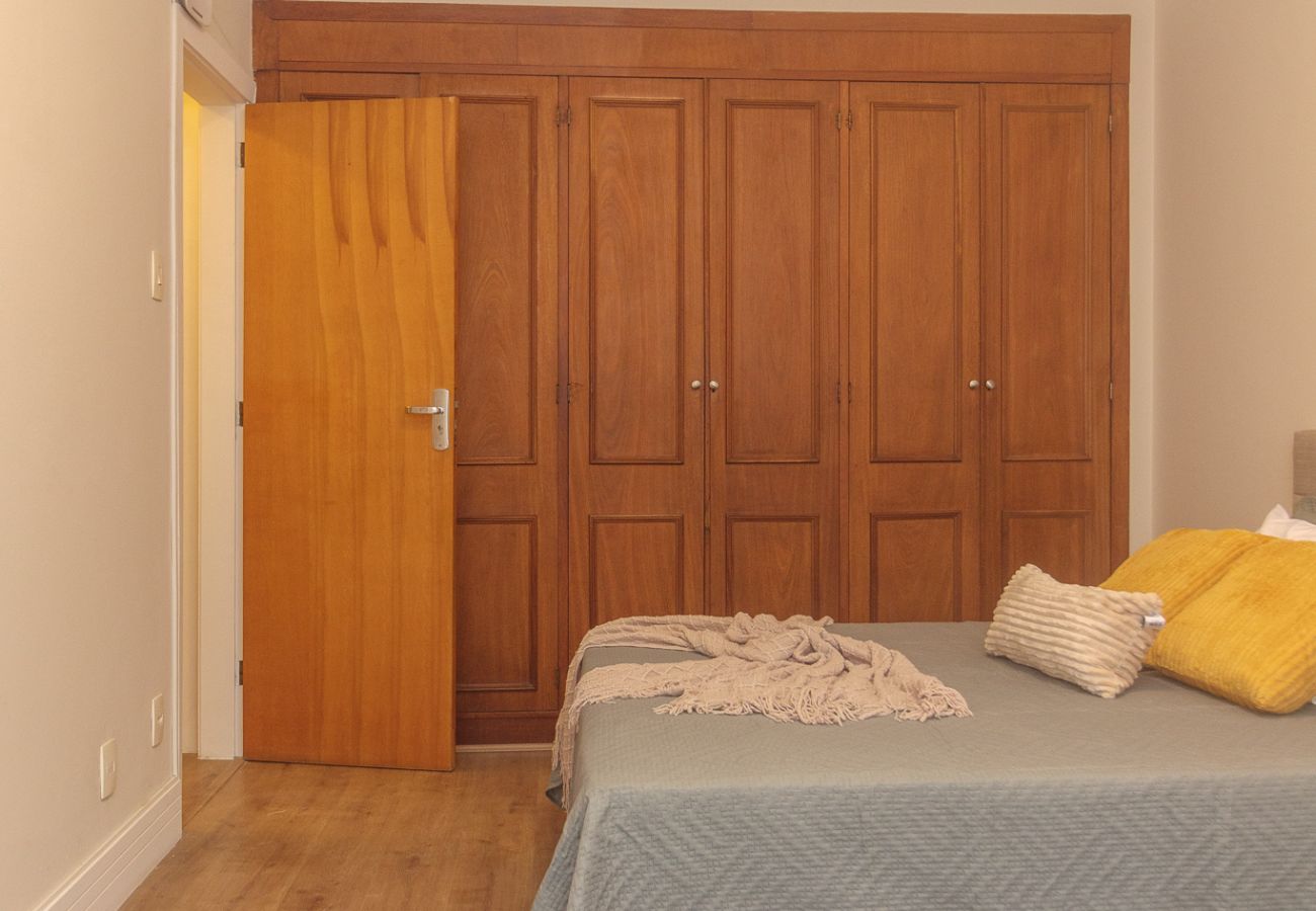 Apartamento en Rio de Janeiro - Brt401A| 3 dorm en Copacabana a 9 min del Posto 4 Apartamento en Rio de Janeiro - Brt401A| 3 dorm en Copacabana a 9 min del Posto 4