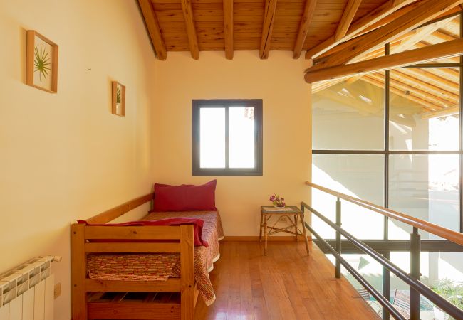 Casa en Mendoza -  Espectacular casa cerca de Arístides Villanueva Casa en Mendoza -  Espectacular casa cerca de Arístides Villanueva