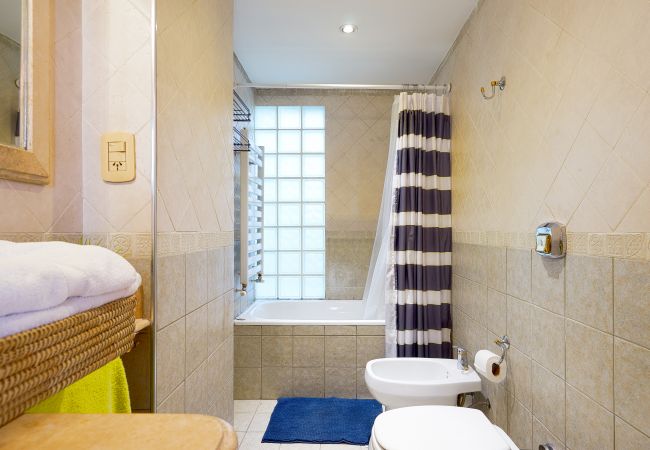 Casa en Mendoza -  Espectacular casa cerca de Arístides Villanueva Casa en Mendoza -  Espectacular casa cerca de Arístides Villanueva