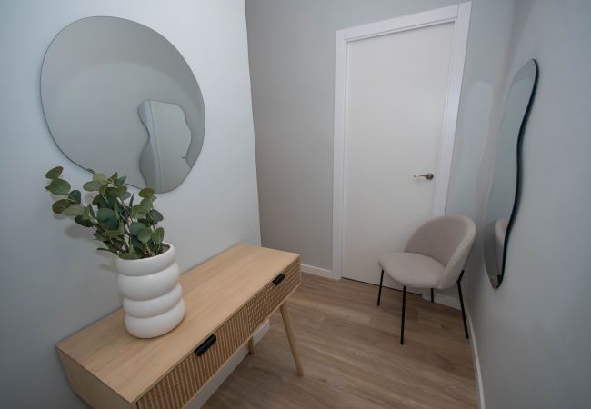 Apartamento en Madrid - Luminoso y amplio apartamento en Cuatro Caminos Madrid. Temporal  Apartamento en Madrid - Luminoso y amplio apartamento en Cuatro Caminos Madrid. Temporal