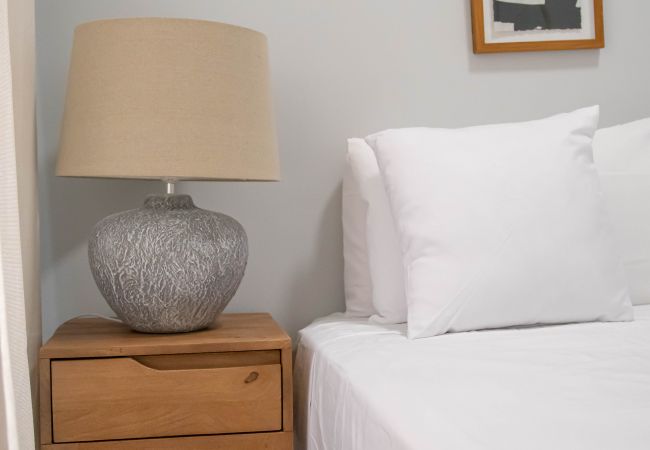 Apartamento en Madrid - Luminoso y amplio apartamento en Cuatro Caminos Madrid. Temporal  Apartamento en Madrid - Luminoso y amplio apartamento en Cuatro Caminos Madrid. Temporal