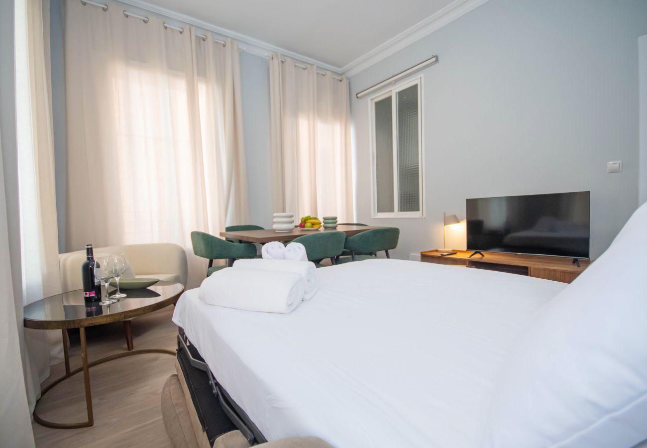 Apartamento en Madrid - Luminoso y amplio apartamento en Cuatro Caminos Madrid. Temporal  Apartamento en Madrid - Luminoso y amplio apartamento en Cuatro Caminos Madrid. Temporal