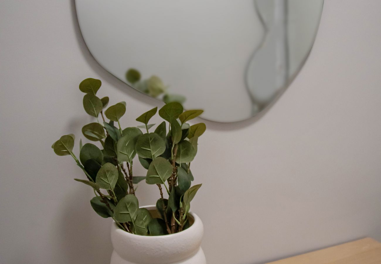 Apartamento en Madrid - Luminoso y amplio apartamento en Cuatro Caminos Madrid. Temporal  Apartamento en Madrid - Luminoso y amplio apartamento en Cuatro Caminos Madrid. Temporal