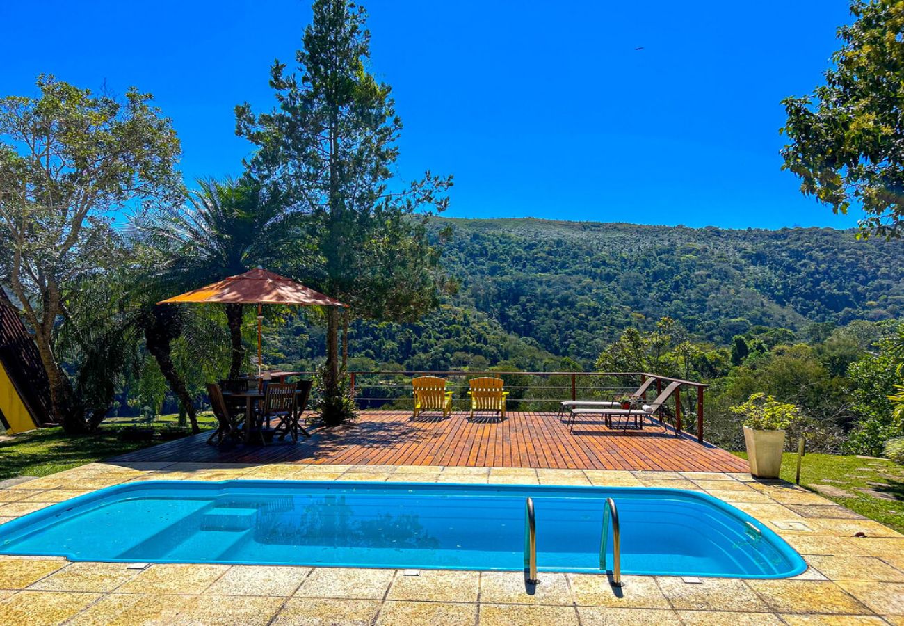 Chalet en Petrópolis - Charmoso chalé c WiFi e linda vista em Itaipava/RJ