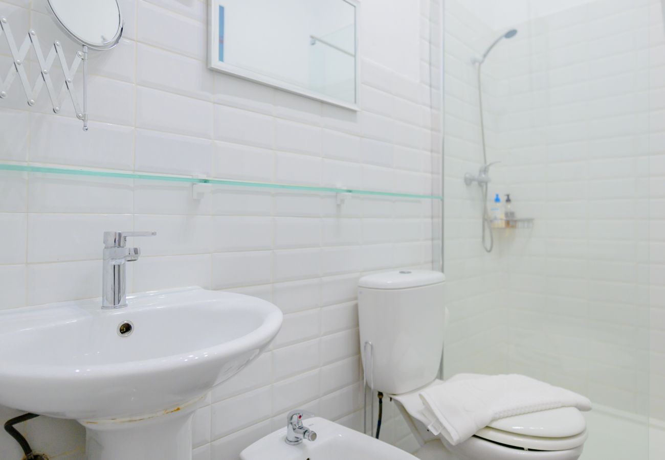 Apartamento en Madrid - Encantadora vivienda de dos dormitorios en el Centro de Madrid Apartamento en Madrid - Encantadora vivienda de dos dormitorios en el Centro de Madrid