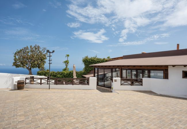 Apartamento en Santa Cruz de Tenerife - Refugio de paz en medio de la naturaleza Apartamento en Santa Cruz de Tenerife - Refugio de paz en medio de la naturaleza