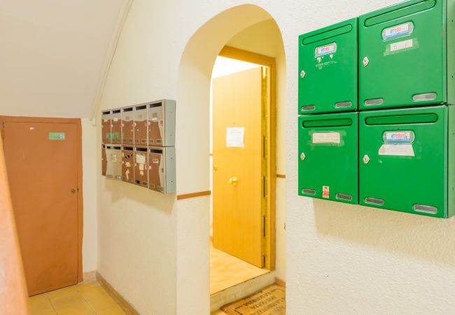 Estudio en Madrid - COQUETO ESTUDIO JUNTO A CUATRO TORRES E INSTITUTO DE EMPRESA.TEMPORAL Estudio en Madrid - COQUETO ESTUDIO JUNTO A CUATRO TORRES E INSTITUTO DE EMPRESA.TEMPORAL