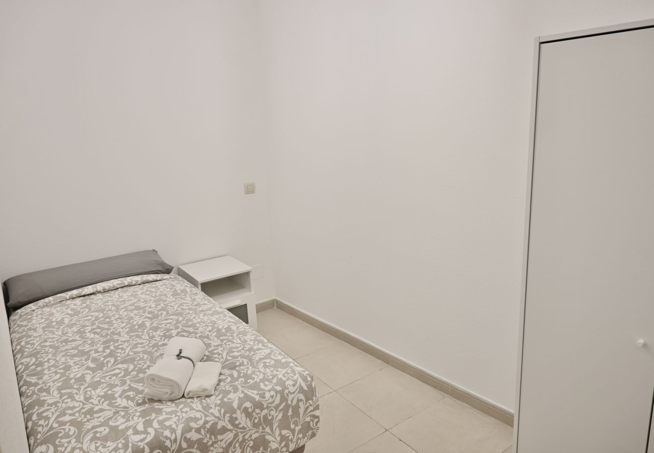 Apartamento en Madrid - Céntrico apartamento en la Calle Infantas Apartamento en Madrid - Céntrico apartamento en la Calle Infantas