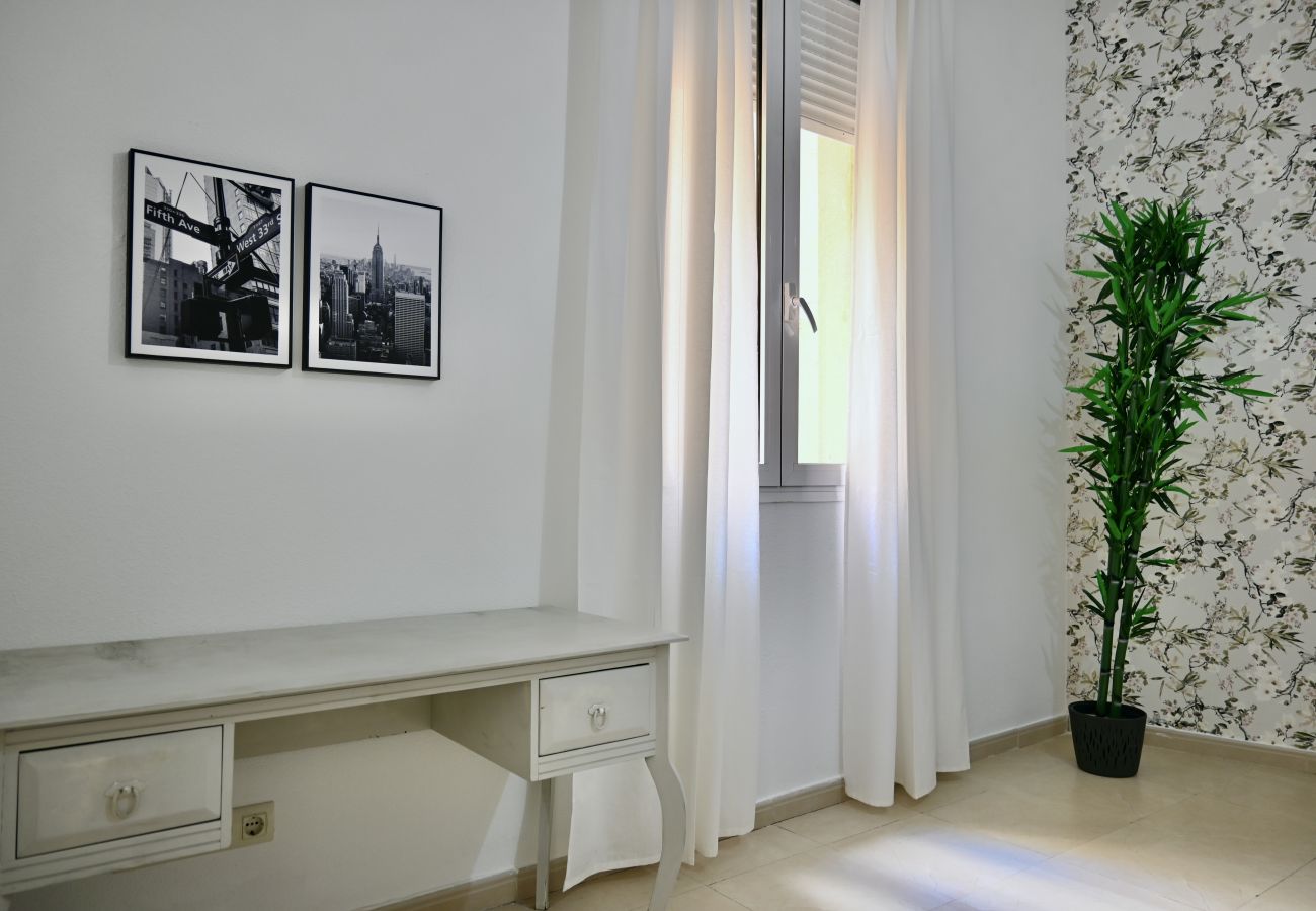 Apartamento en Madrid - Céntrico apartamento en la Calle Infantas Apartamento en Madrid - Céntrico apartamento en la Calle Infantas