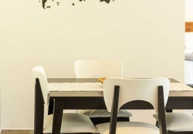 Apartamento en Mendoza -  Moderno departamento en plena 5ta Sección Apartamento en Mendoza -  Moderno departamento en plena 5ta Sección