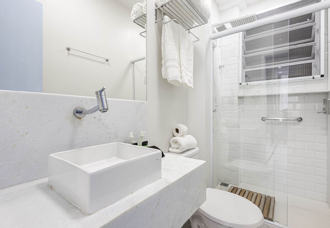 Apartamento en Rio de Janeiro - Estúdio com Wi-Fi a 200m da Praia de Copacabana/RJ Apartamento en Rio de Janeiro - Estúdio com Wi-Fi a 200m da Praia de Copacabana/RJ
