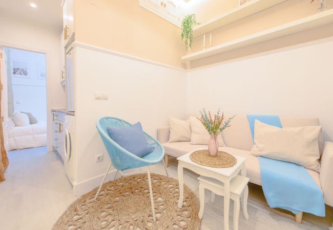 Apartamento en Madrid - Atractivo apartamento de un dormitorio con patio interior junto al Intercambiador de Avenida América Temporal Apartamento en Madrid - Atractivo apartamento de un dormitorio con patio interior junto al Intercambiador de Avenida América Temporal