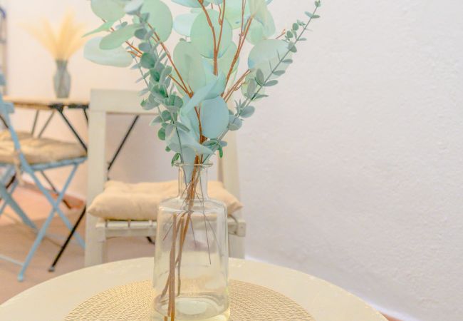 Apartamento en Madrid - Atractivo apartamento de un dormitorio con patio interior junto al Intercambiador de Avenida América Temporal Apartamento en Madrid - Atractivo apartamento de un dormitorio con patio interior junto al Intercambiador de Avenida América Temporal