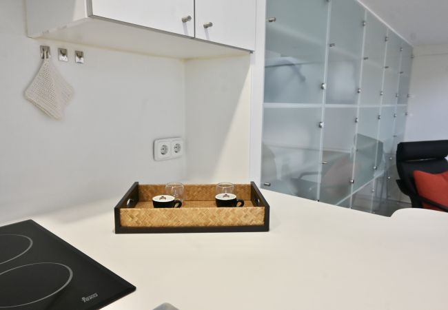 Apartamento en Madrid - Apartamento con encanto a pocos metros de Puerta del Sol Apartamento en Madrid - Apartamento con encanto a pocos metros de Puerta del Sol