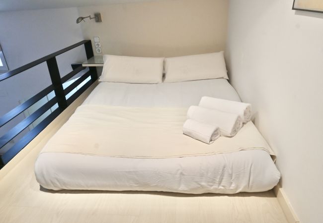 Apartamento en Madrid - Apartamento con encanto a pocos metros de Puerta del Sol Apartamento en Madrid - Apartamento con encanto a pocos metros de Puerta del Sol