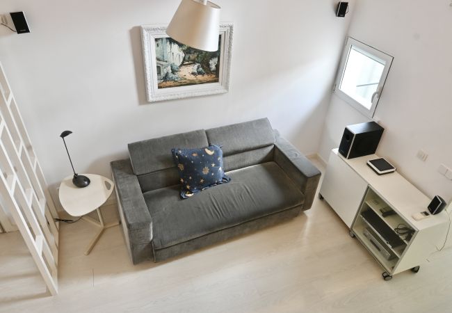 Apartamento en Madrid - Apartamento con encanto a pocos metros de Puerta del Sol Apartamento en Madrid - Apartamento con encanto a pocos metros de Puerta del Sol