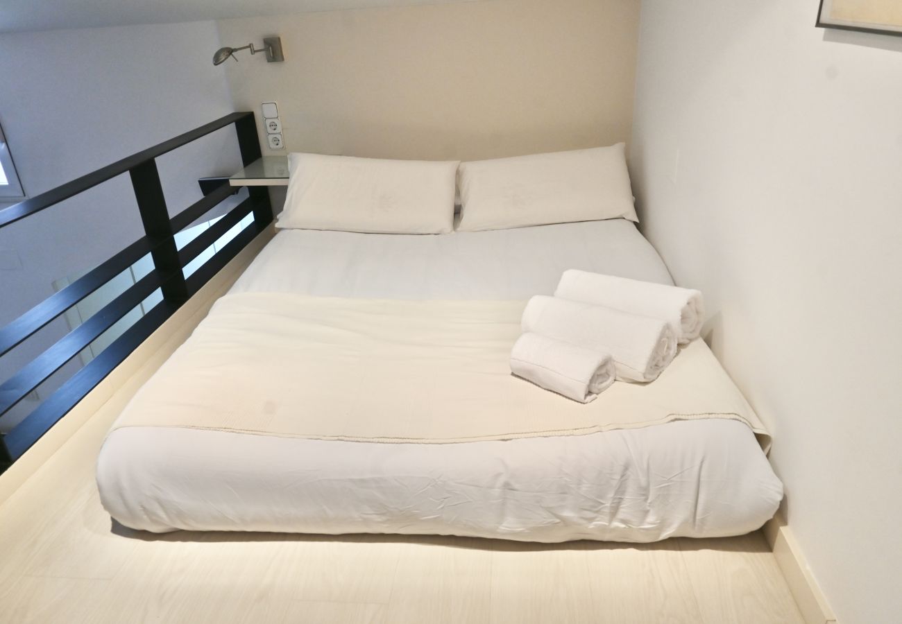 Apartamento en Madrid - Apartamento con encanto a pocos metros de Puerta del Sol Apartamento en Madrid - Apartamento con encanto a pocos metros de Puerta del Sol