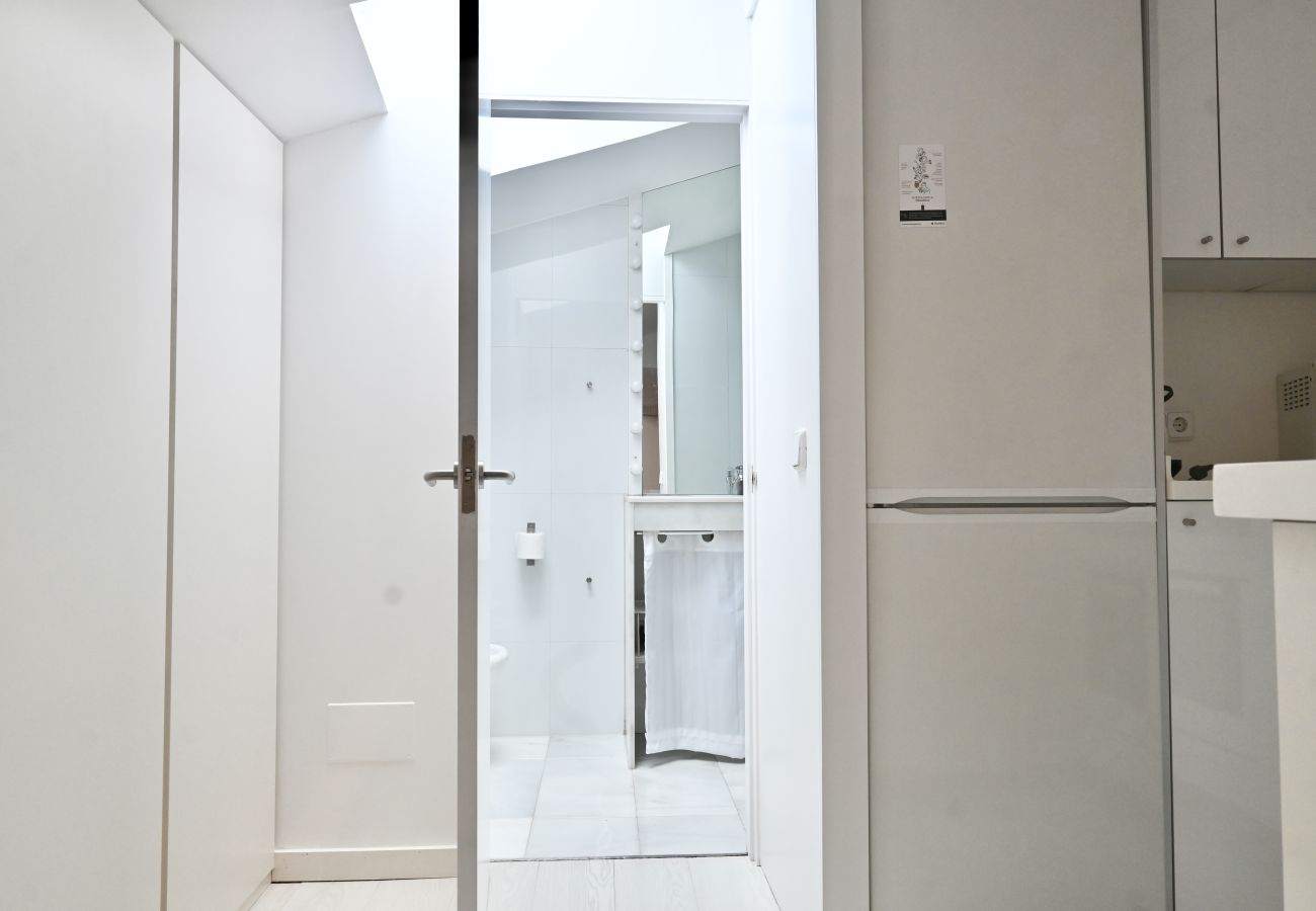 Apartamento en Madrid - Apartamento con encanto a pocos metros de Puerta del Sol Apartamento en Madrid - Apartamento con encanto a pocos metros de Puerta del Sol