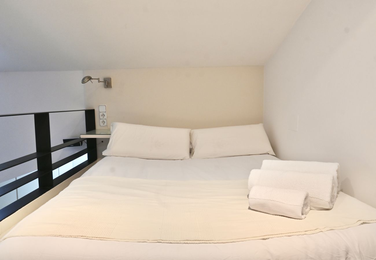 Apartamento en Madrid - Apartamento con encanto a pocos metros de Puerta del Sol Apartamento en Madrid - Apartamento con encanto a pocos metros de Puerta del Sol