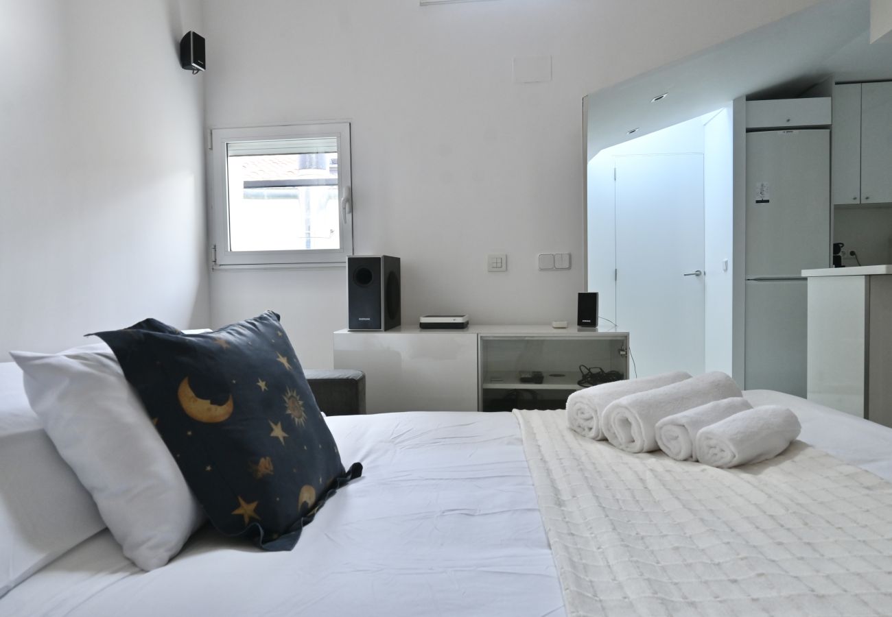 Apartamento en Madrid - Apartamento con encanto a pocos metros de Puerta del Sol Apartamento en Madrid - Apartamento con encanto a pocos metros de Puerta del Sol